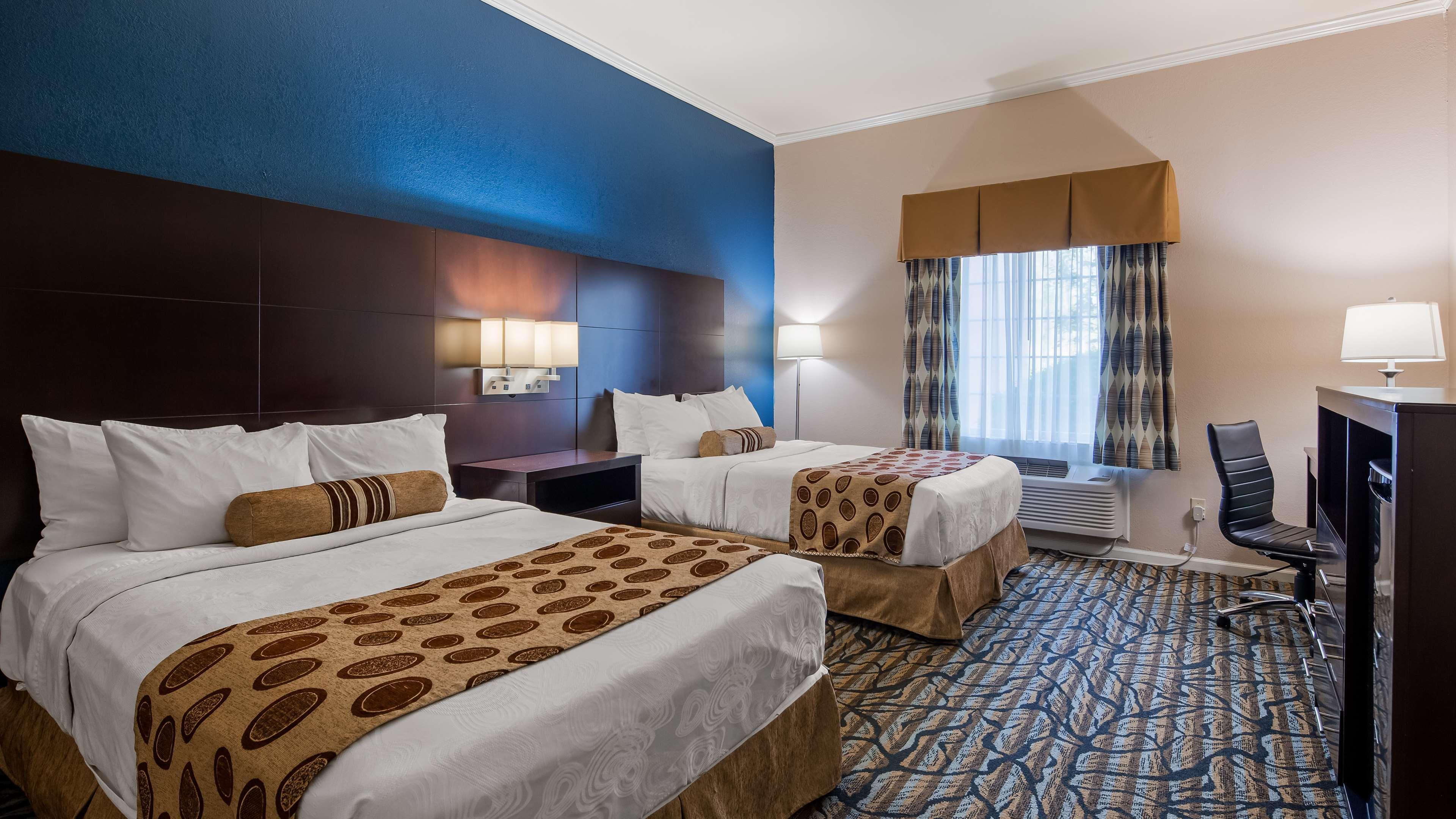 Best Western Spring Hill Inn & Suites Exterior foto