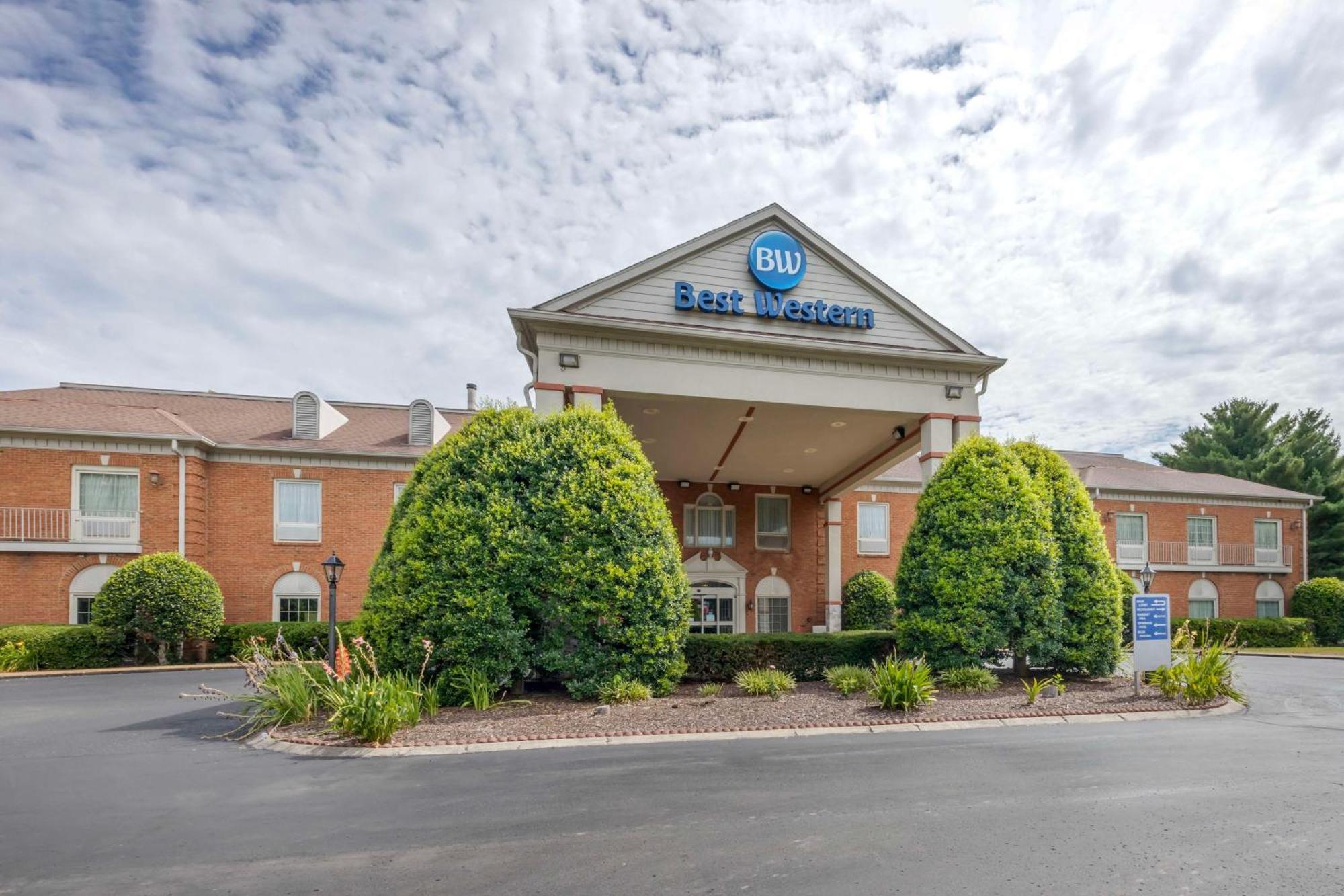 Best Western Spring Hill Inn & Suites Exterior foto